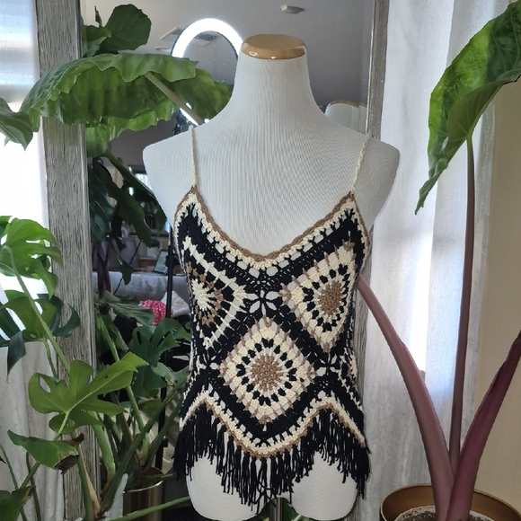 Chic Crochet Fringe Camisole - Black and Cream - Picture 1 of 5